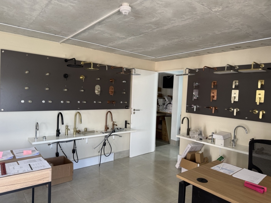 To Let Commercial Property for Rent in Firgrove Western Cape